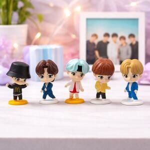 BTS TinyTAN McDonalds 2025 Figure Lot of 5 K-Pop J-Hope, Jin, SUGA, Jimin, V